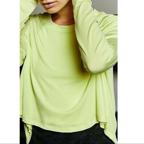 NWOT Movement Cadence Layering Tee Top - Picture 2 of 12